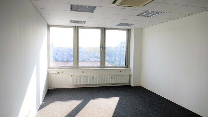 Attraktive Büroeinheiten in Braunsfeld