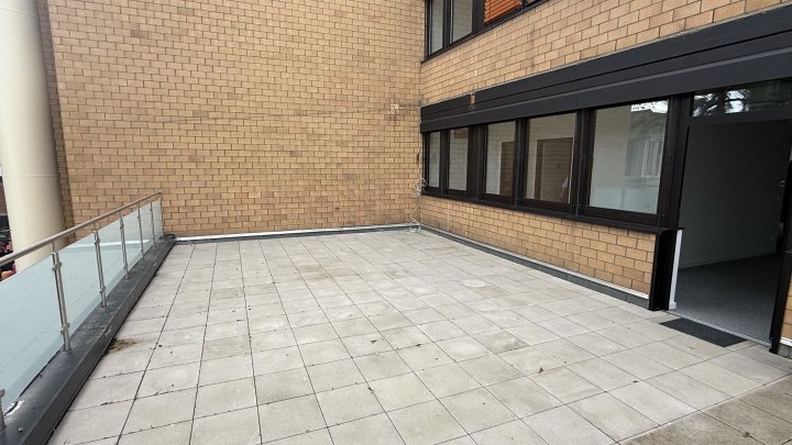Flexible Gewerbeflächen für Büro, Loft, Showroom & Praxis