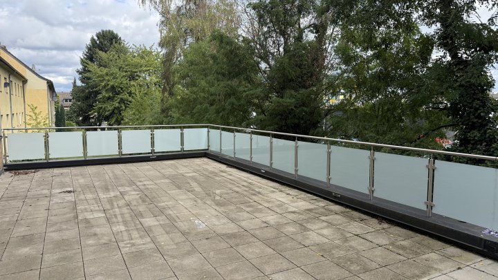Flexible Gewerbeflächen für Büro, Loft, Showroom & Praxis