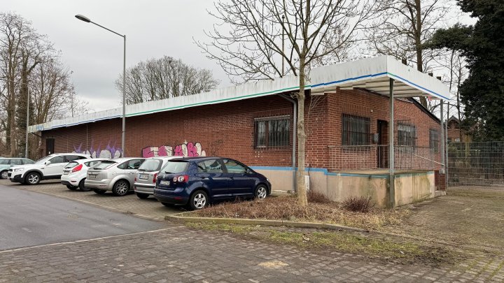Gewerbefläche in Stommeln! Ihr neuer Standort am Bahnhof