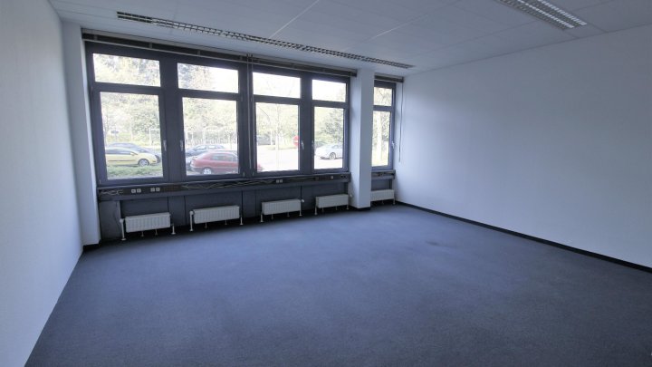 Großzügige Büroflächen im Kölner Süden