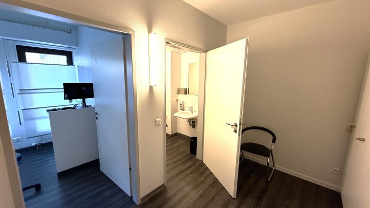 Attraktives und funktionale Praxisfläche in hervorragender Lage!