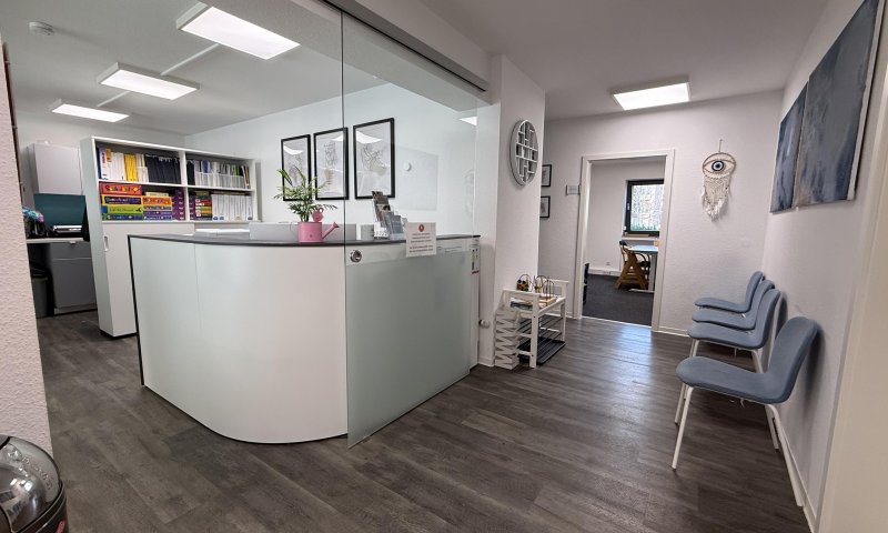 Kleines attraktives Büro im Herzen von Rodenkirchen