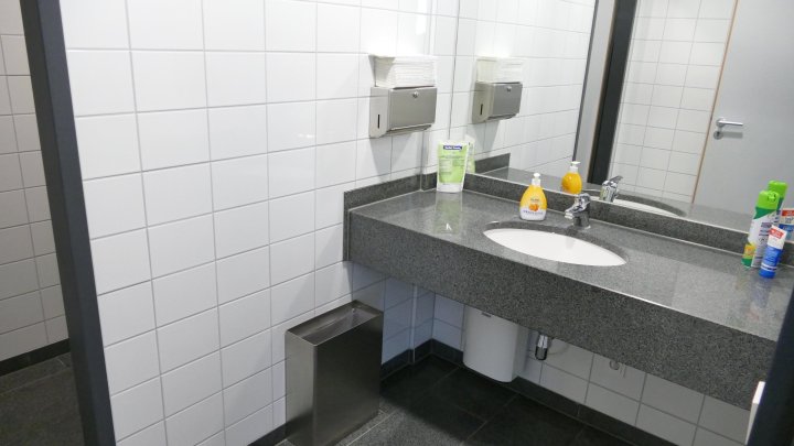 Modernes Bürogebäude in repräsentativer Lage in Köln-Junkersdorf