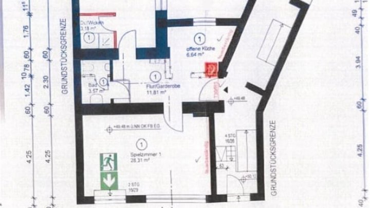 Denkmalgeschütztes Ladenbüro im Belgischen Viertel
