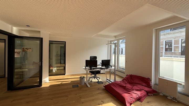 Mitten im Veedel!!! Schicke Büros mit großen Terrassenflächen