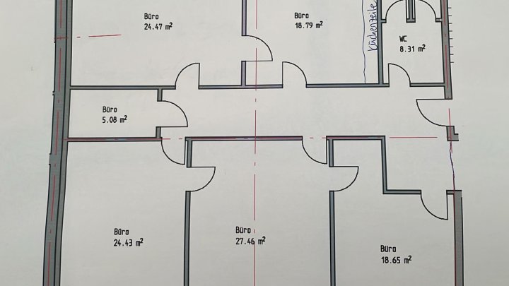 Kostengünstige und funktionale Büroflächen am Verkehrsknotenpunkt Barbarossaplatz