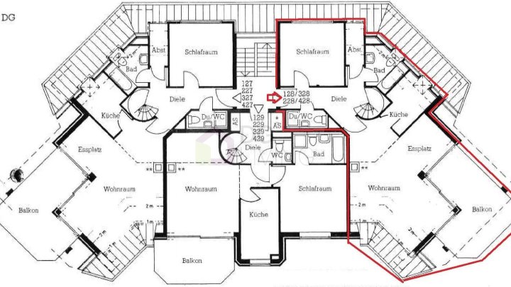 Dachgeschosswohnung mit Galeriegeschoss und großem Balkon in Müngersdorf