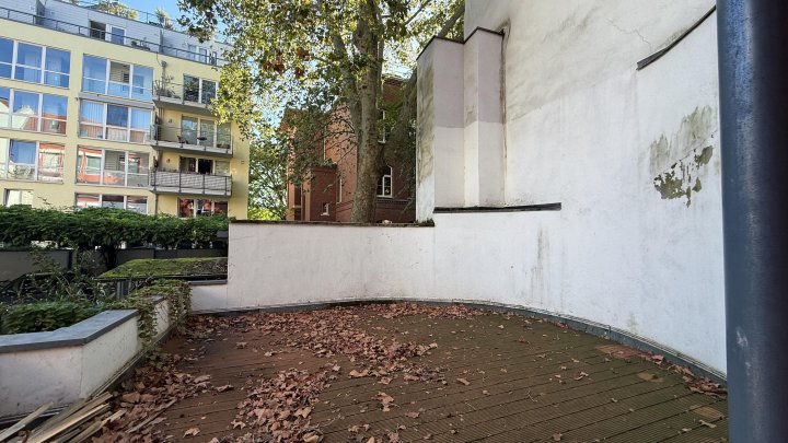 Ausgefallenes Maisonette-Büro in der Südstadt