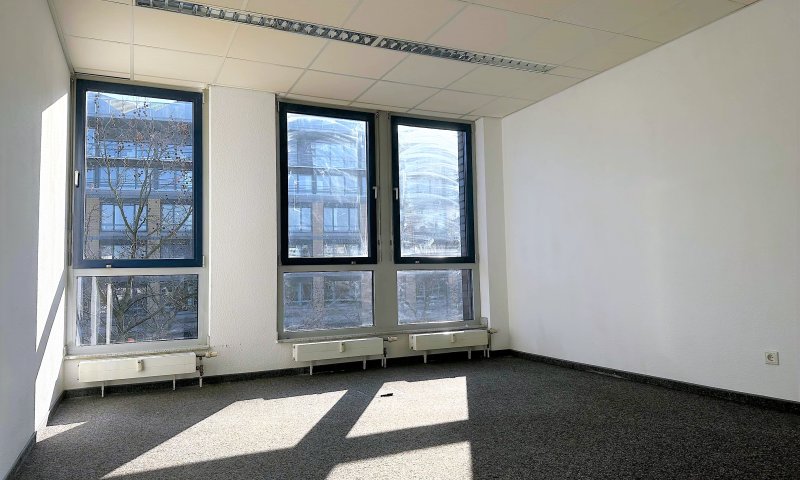 Modern & direkt am Wiener Platz in Mülheim