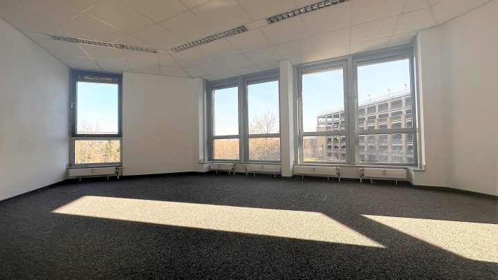 Modern & direkt am Wiener Platz in Mülheim