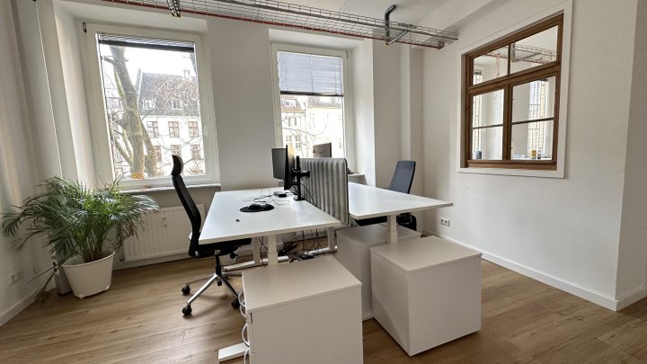 Loftbüro im Backsteingebäude am beliebten Eigelstein