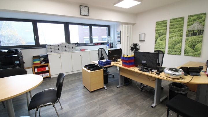 Kleines attraktives Büro im Herzen von Rodenkirchen