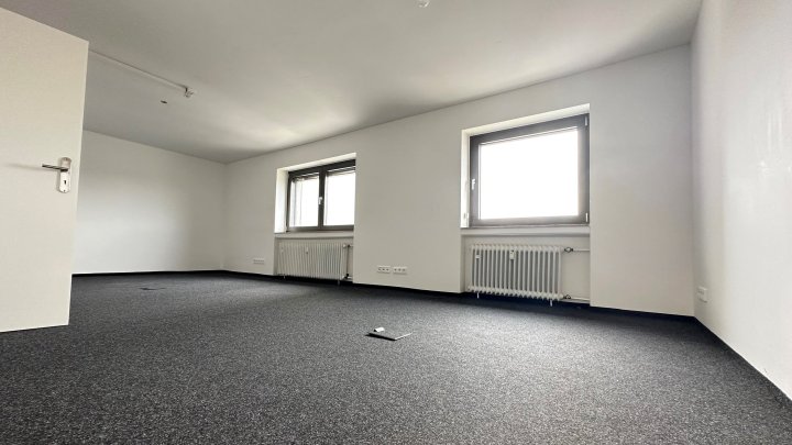 Kleines attraktives Büro im Herzen von Rodenkirchen