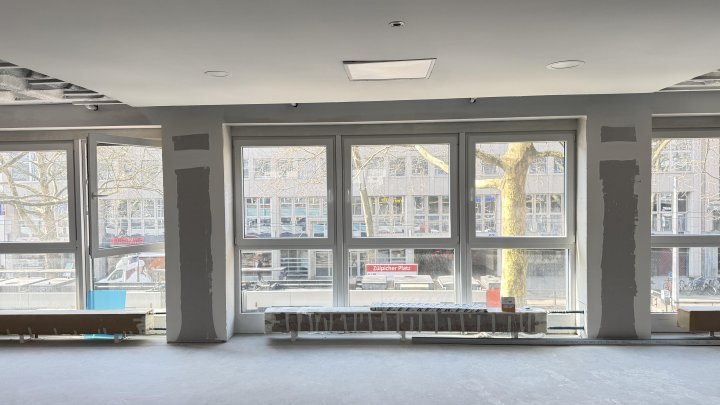 Saniertes Büro am Zülpicher Platz