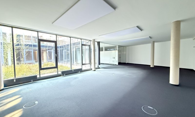 Hinterhofbüro in hervorragender Lage