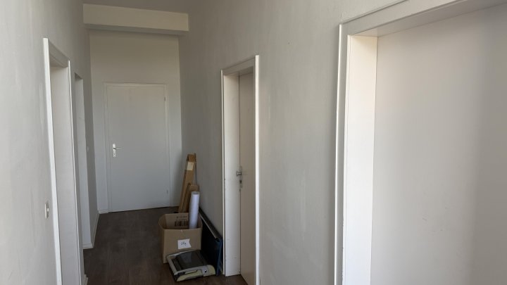 Vielseitige Büro- und Gewerbeflächen mit Lager in etabliertem Gewerbestandort