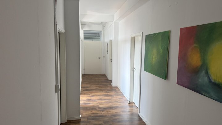 Vielseitige Büro- und Gewerbeflächen mit Lager in etabliertem Gewerbestandort