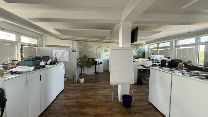 Vielseitige Büro- und Gewerbeflächen mit Lager in etabliertem Gewerbestandort