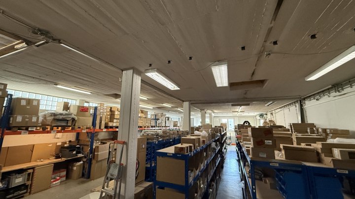 Vielseitige Büro- und Gewerbeflächen mit Lager in etabliertem Gewerbestandort