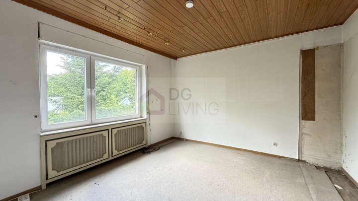 Wohnen mit Potenzial in begehrter Lage von Köln-Rodenkirchen