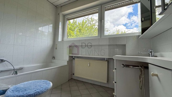 Wohnen mit Potenzial in begehrter Lage von Köln-Rodenkirchen