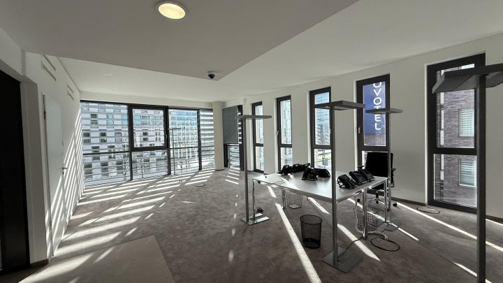 Moderne Büroflächen am Rheinauhafen