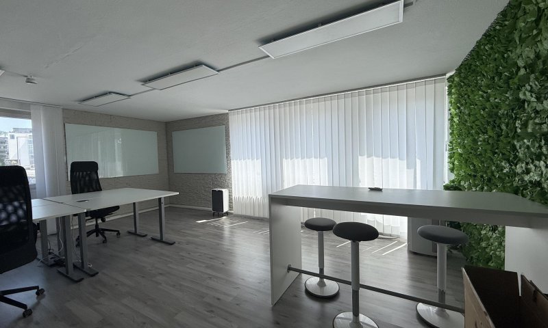 Voll ausgestattetes und möbliertes Büro in Köln-Ehrenfeld!