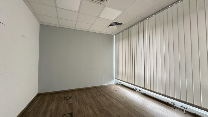 Klimatisiert und hochwertig! Ihr neues Büro am Barabarossaplatz