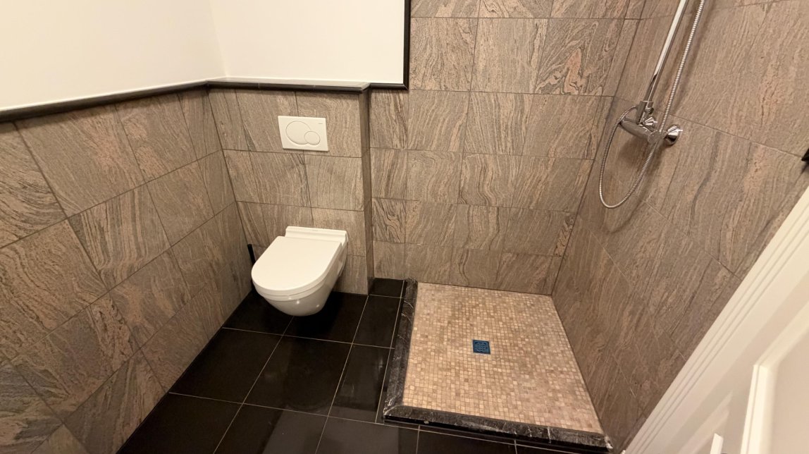 WC mit Dusche